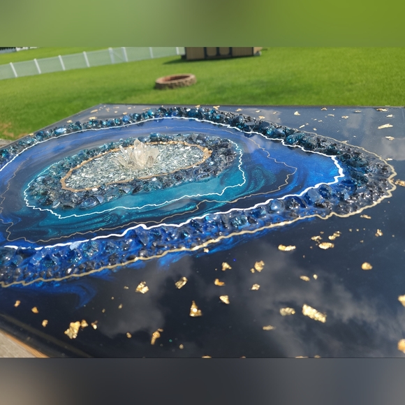 resin geode inspired wall art with real 24k gold flake and crystal quarts - Picture 10 of 17